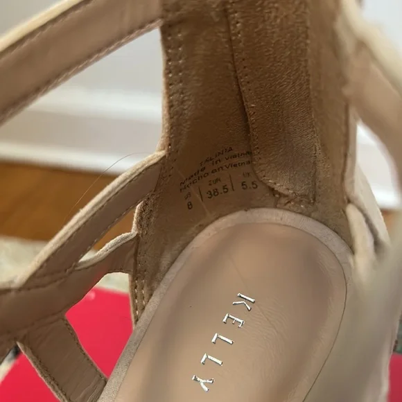 Kelly & Katie Bone Back Zip Stilettos - Picture 4 of 4